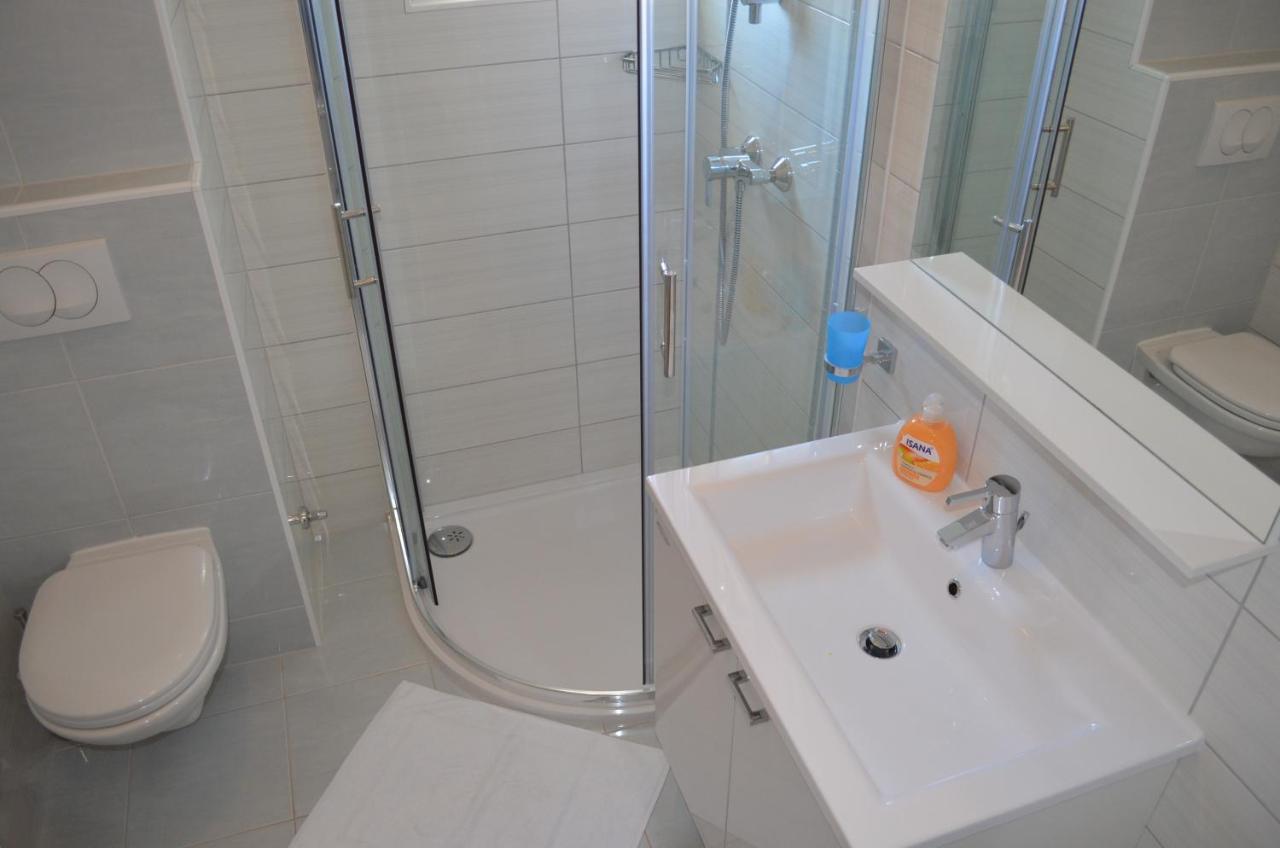 Apartments Susec Baška Eksteriør bilde