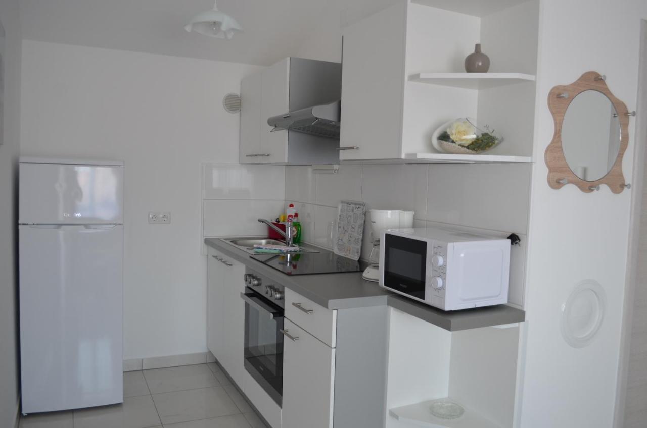 Apartments Susec Baška Eksteriør bilde